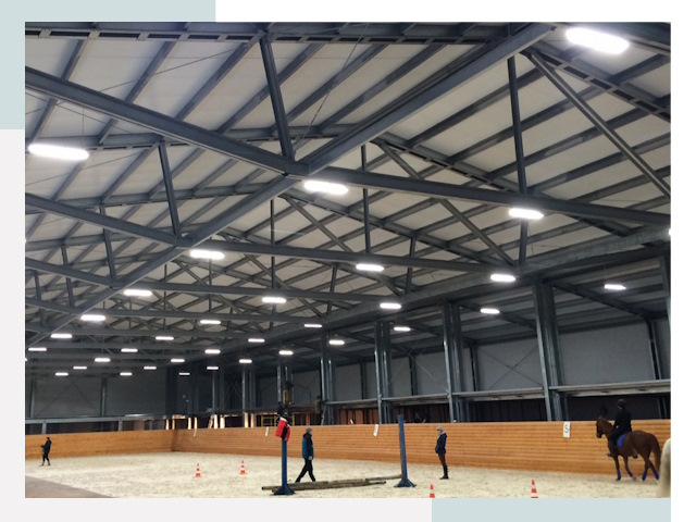 Строительство конных манежей от 621 руб в Тольятти