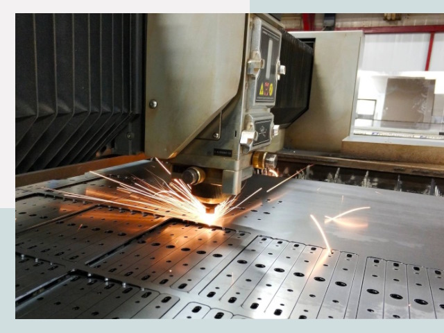 Лазерная резка металла в Тольятти от 621 руб.